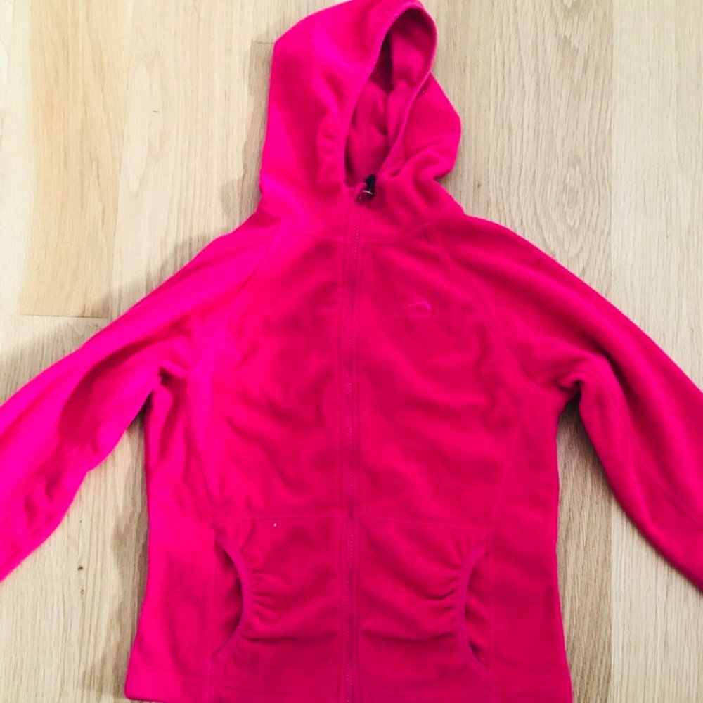pink hoodie